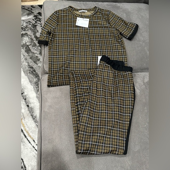 Zara Jaquard Two-Piece Set - Picture 2 of 14